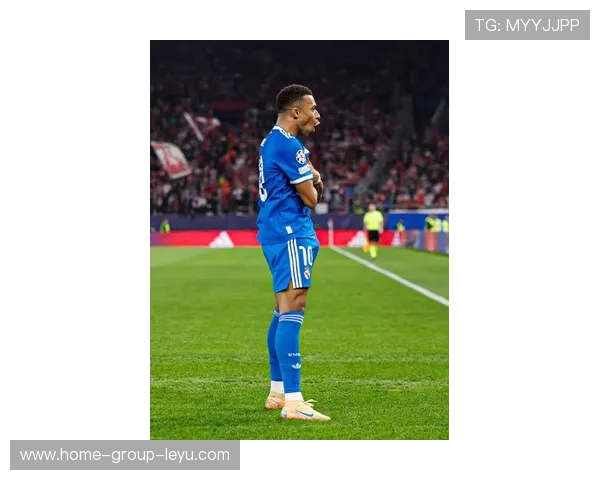 姆巴佩接直塞直面门将